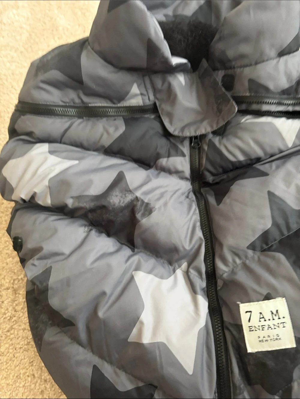 7 A.M. Enfant Gray Star Puffer Baby car seat cocoon